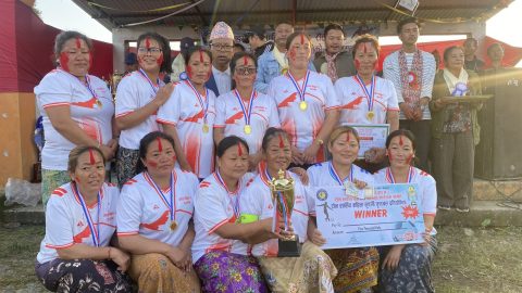 ‘लुङ्गी’मा फुटबल